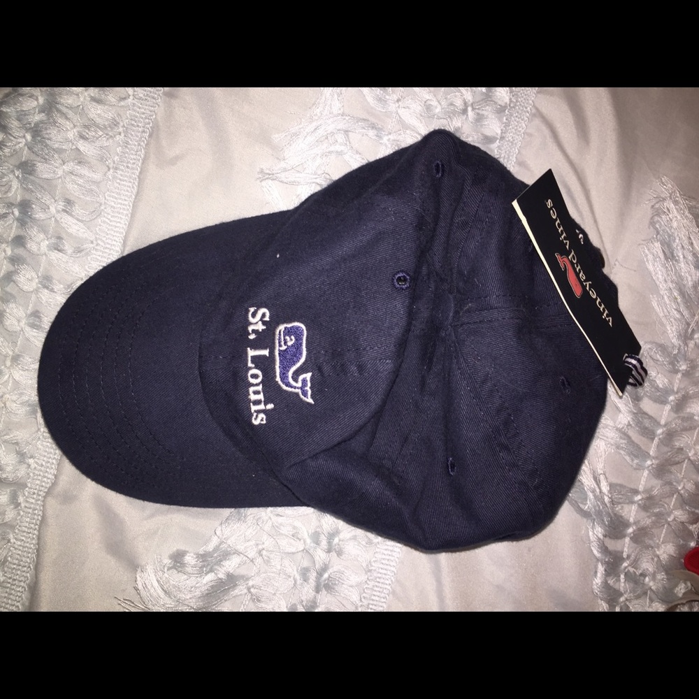 Vineyard vines hat